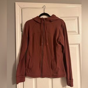 Lululemon nulu hooded define jacket, smoky red size 16